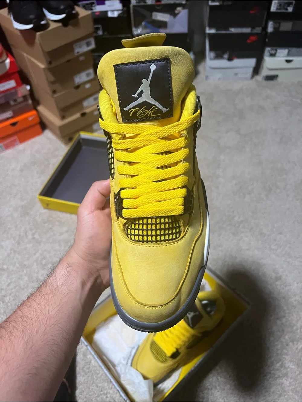 Jordan 4 ‘Lightning’